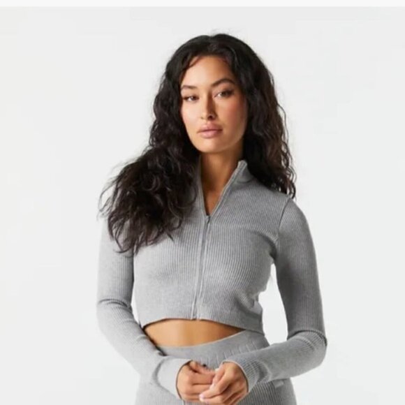 Sommer Ray grey ribbed nylon Lycra cropped  zip jacket size medium - Picture 1 of 9